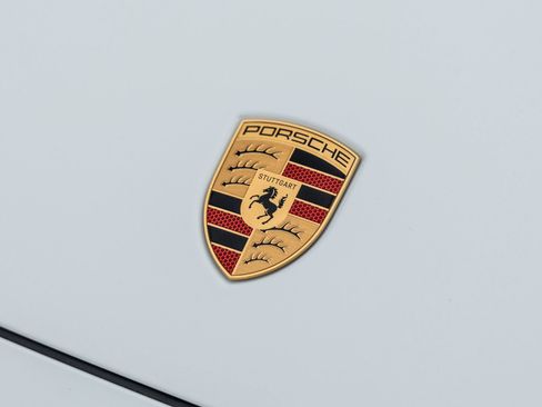 Certified 2026 Porsche Cayenne GTS AWD/4WD image 17