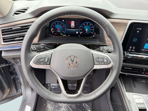 New 2026 Volkswagen Atlas SEL AWD/4WD image 18