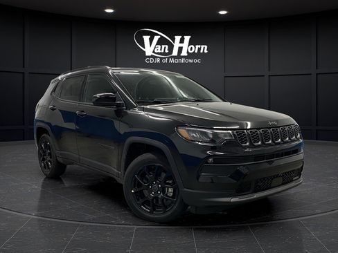 New 2026 Jeep Compass Latitude w/ Quick Order Package 29K AWD/4WD image 41