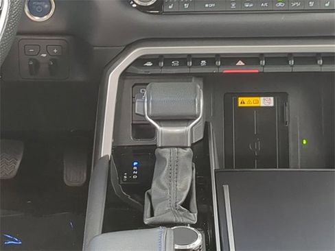 Used 2024 Toyota Tundra Platinum image 19