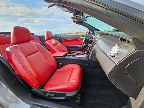 Used 2007 Ford Mustang GT image 15