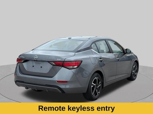 Used 2024 Nissan Sentra SV FWD image 3