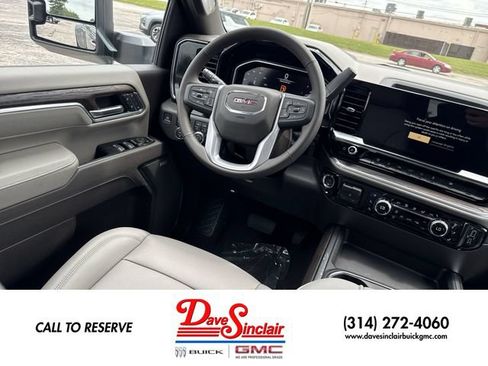 New 2026 GMC Sierra 3500 SLT AWD/4WD image 17