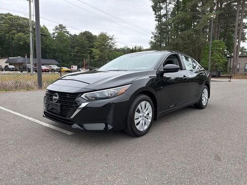 Certified 2025 Nissan Sentra S FWD image 2