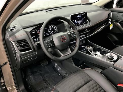 New 2026 Nissan Rogue SV w/ Rock Creek Premium Package AWD/4WD image 7