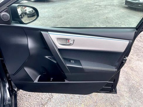 Used 2014 Toyota Corolla LE image 27