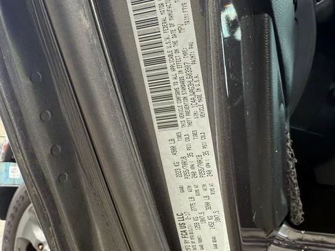 Used 2017 Jeep Wrangler Sport AWD/4WD image 17