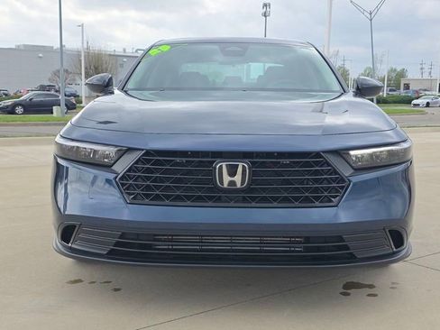 Certified 2025 Honda Accord SE image 8