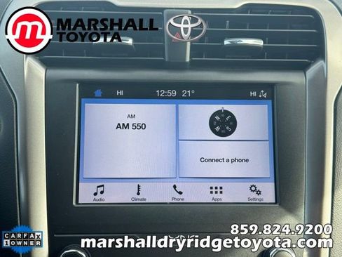 Used 2019 Ford Fusion SE image 20