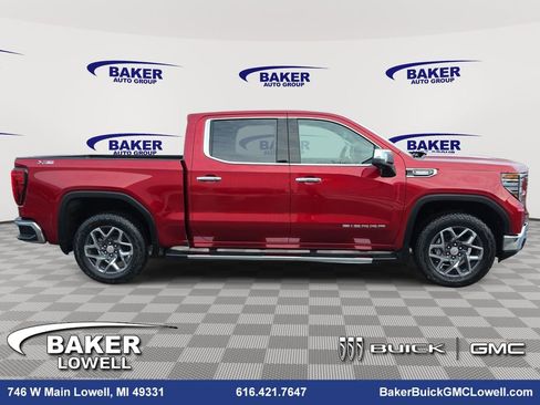 New 2026 GMC Sierra 1500 SLT image 4