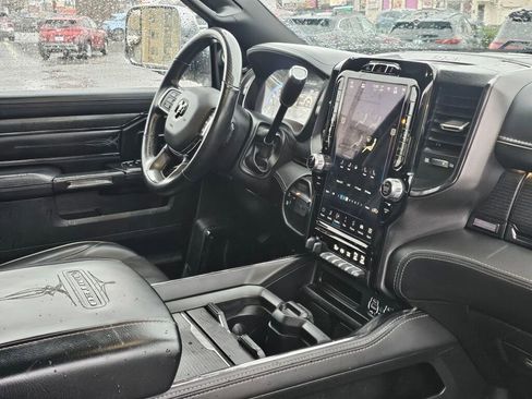 Used 2022 RAM 3500 Limited image 11