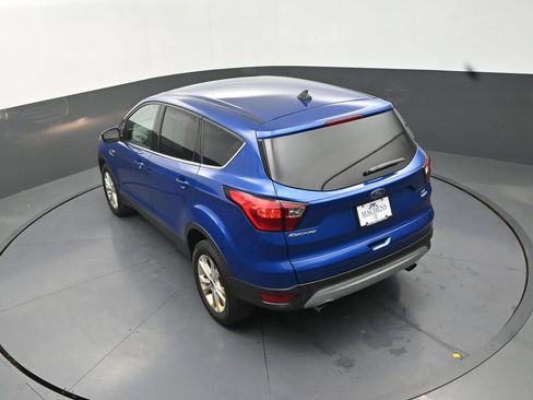 Used 2019 Ford Escape SE AWD/4WD image 17