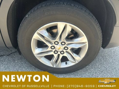 Used 2019 Chevrolet Blazer LT FWD image 12