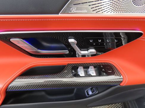 Used 2022 Mercedes-Benz SL 55 AMG 4MATIC image 30