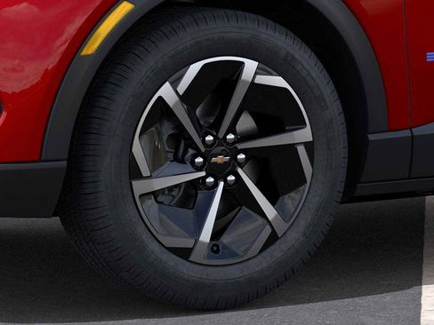 New 2026 Chevrolet Equinox EV LT image 9