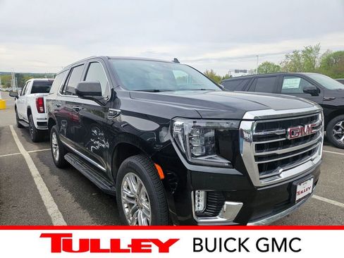 Certified 2024 GMC Yukon SLT AWD/4WD image 1
