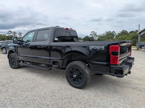 New 2026 Ford F250 Lariat w/ Black Appearance Package AWD/4WD image 6