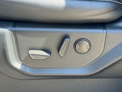 Used 2020 Ford F150 Lariat AWD/4WD image 21