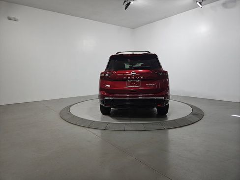 New 2026 Nissan Rogue Platinum AWD/4WD image 4