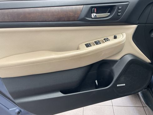 Used 2015 Subaru Outback 2.5i Limited image 9