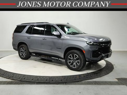 Used 2021 Chevrolet Tahoe Z71 w/ Rear Media and Nav Package AWD/4WD image 1