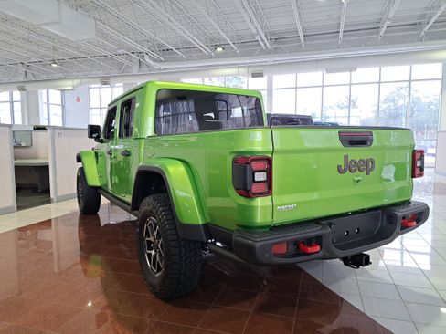 New 2025 Jeep Gladiator Rubicon w/ Safety Group image 3