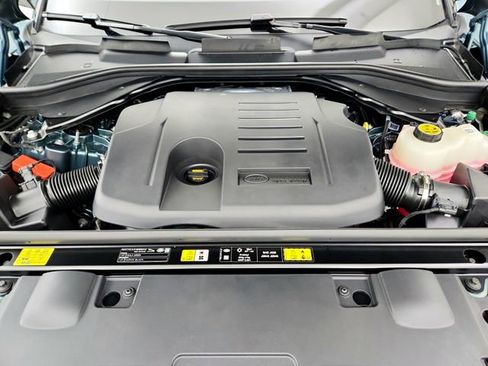 New 2026 Land Rover Range Rover Sport SE image 32