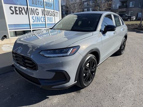 New 2026 Honda HR-V Sport image 9