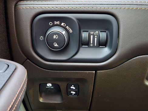 New 2026 RAM 1500 Limited w/ Off Road Group AWD/4WD image 26
