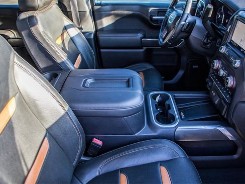 Used 2019 GMC Sierra 1500 AT4 w/ AT4 Premium Package image 17