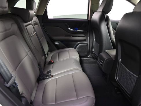 New 2026 Lincoln Corsair Reserve w/ Jet Appearance Package image 18