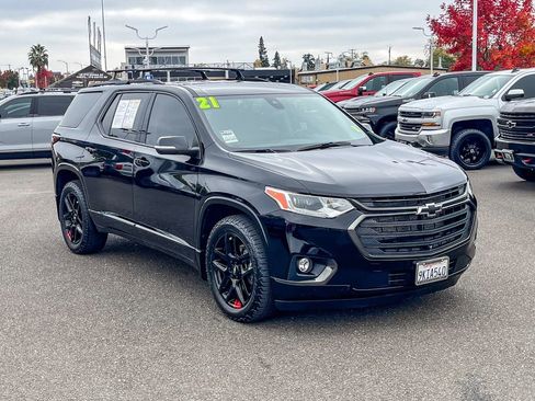 Certified 2021 Chevrolet Traverse Premier w/ Redline Edition image 5
