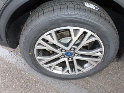 Used 2022 Ford Escape SEL image 60