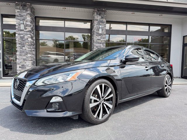Used 2019 Nissan Altima 2.5 Platinum AWD/4WD image 14
