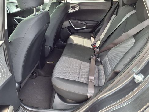 Used 2023 Kia Soul LX w/ Option Group 015 FWD image 20
