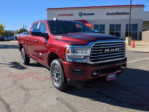 Used 2022 RAM 3500 Limited image 3