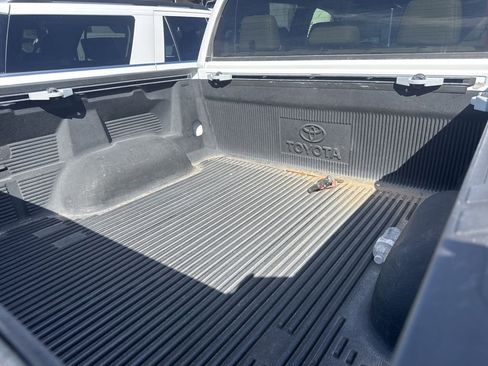 Used 2015 Toyota Tundra Limited w/ Limited Premium Package image 6