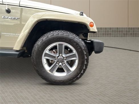 Certified 2017 Jeep Wrangler Unlimited Sahara w/ Quick Order Package 24E Chief image 45