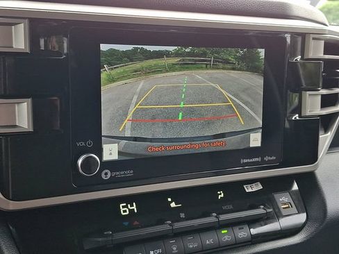 Certified 2022 Toyota Tundra SR5 w/ SR5 Convenience Package AWD/4WD image 16