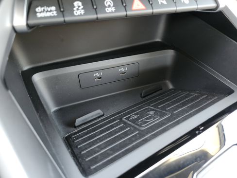 Used 2023 Audi A3 2.0T Premium image 11