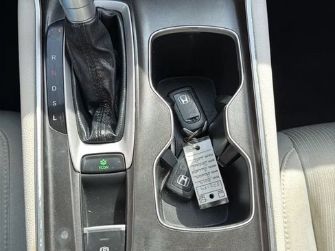 Used 2019 Honda Accord LX image 20
