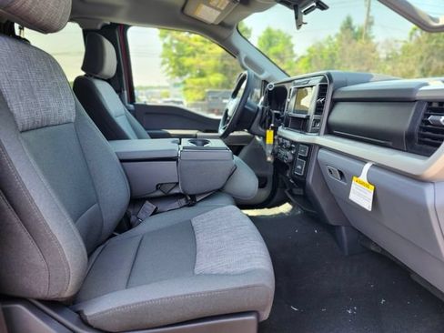 New 2026 Ford F250 XLT w/ FX4 Off-Road Package AWD/4WD image 11