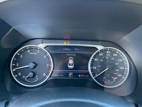 Used 2025 Nissan Sentra SV image 40