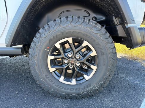 New 2026 Jeep Wrangler Rubicon image 10