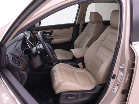Used 2017 Honda CR-V Touring image 4
