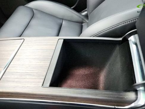 Used 2022 Tesla Model X AWD/4WD image 75