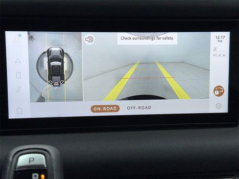 Used 2023 Land Rover Defender 110 S image 28