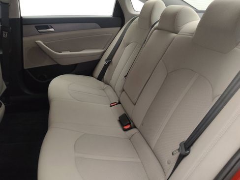 Used 2019 Hyundai Sonata SEL image 18