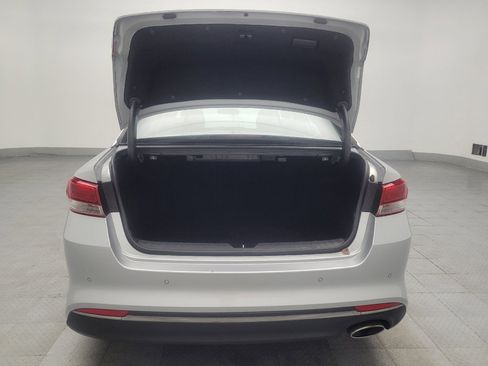 Used 2018 Kia Optima LX image 29