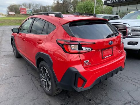 Used 2024 Subaru Crosstrek 2.0i Premium AWD/4WD image 3